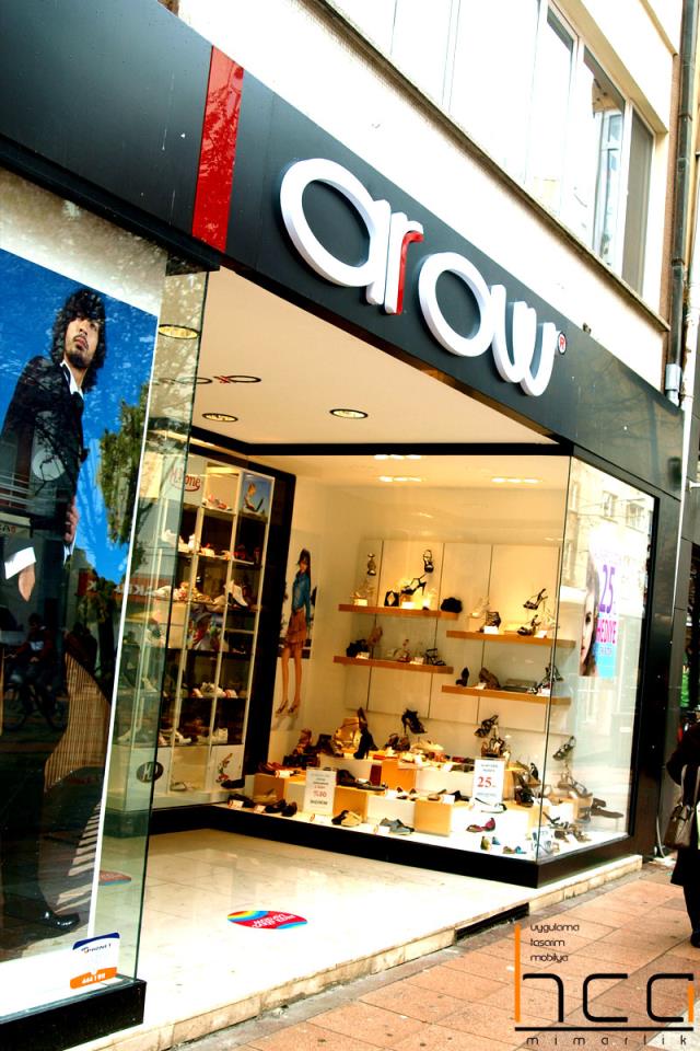 Arow mağaza girişi
