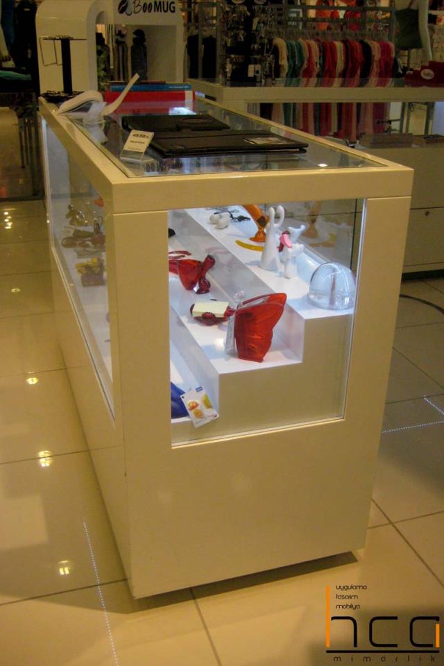 BIGG SHOP Ürün Teşhir Standı 6