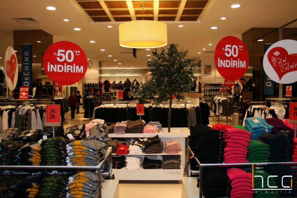 DEFACTO Mağaza Dekorasyonu 6