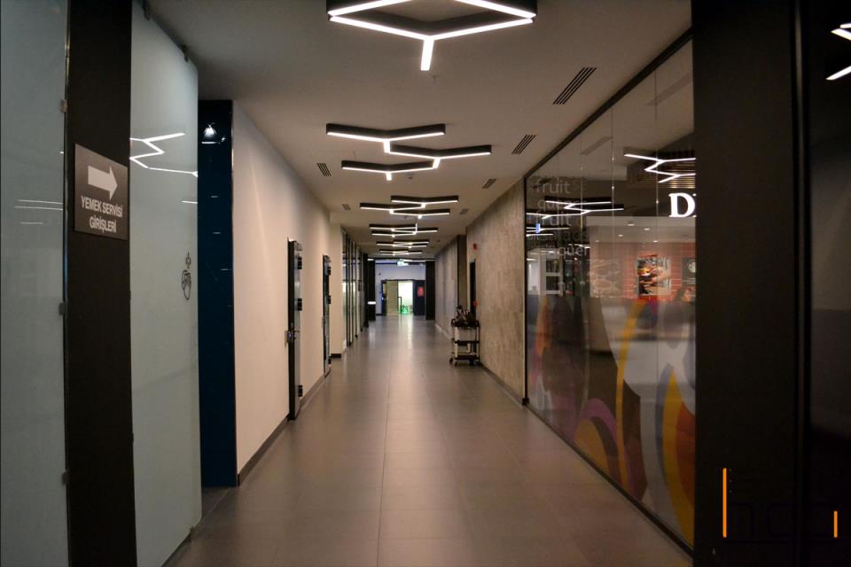 Mercedes Benz Ofisleri