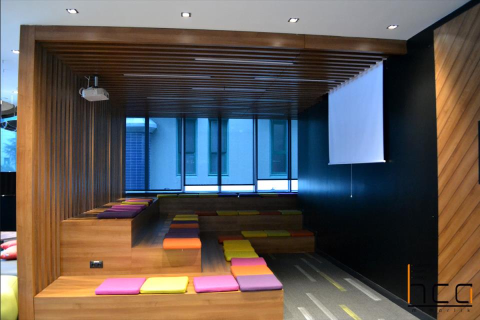 Mercedes Benz Projeksiyon Odası Tasarım ve Uygulama