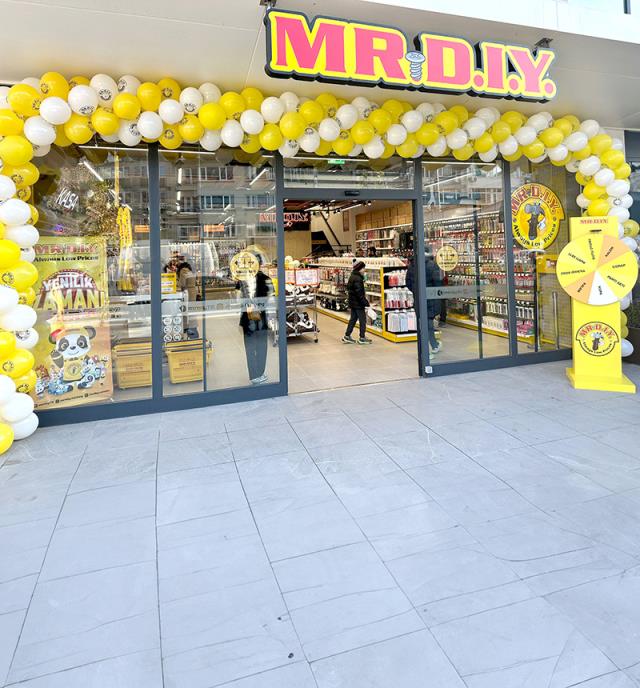 MR D.I.Y Mağaza Dekorasyonu 3