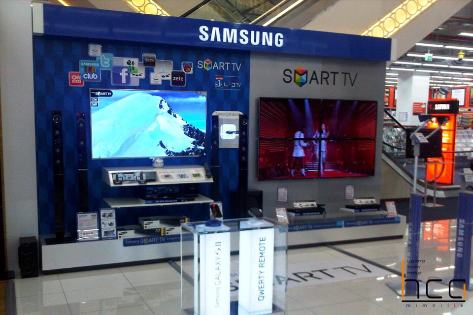 SAMSUNG Ürün Teşhir Standı